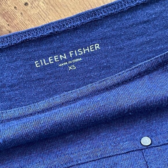 Eileen Fisher Navy Blue Linen Knit Top Sz XS Studded Boxy Oversized Fit Coastal - Picture 6 of 6